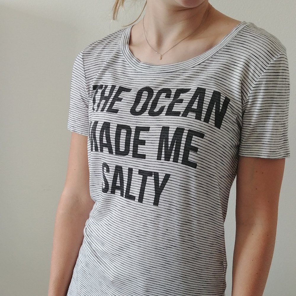 Short sleeve graphic tee